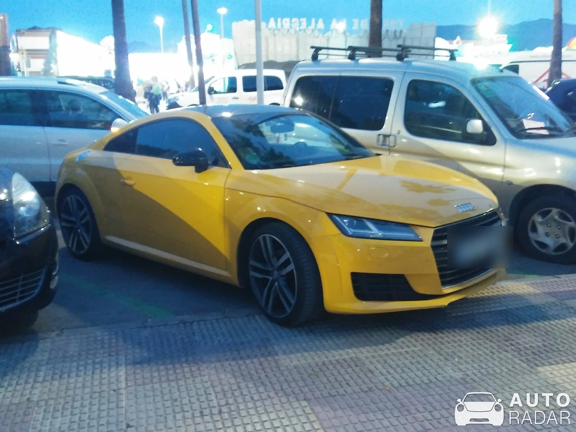 Audi TT 8S spotted in Cullera, Spain