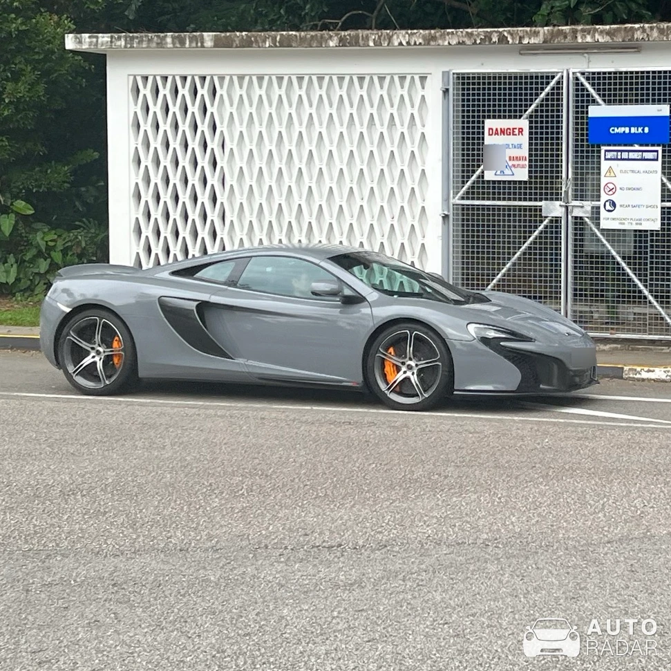 McLaren 650S spotted in Singapore, Singapore