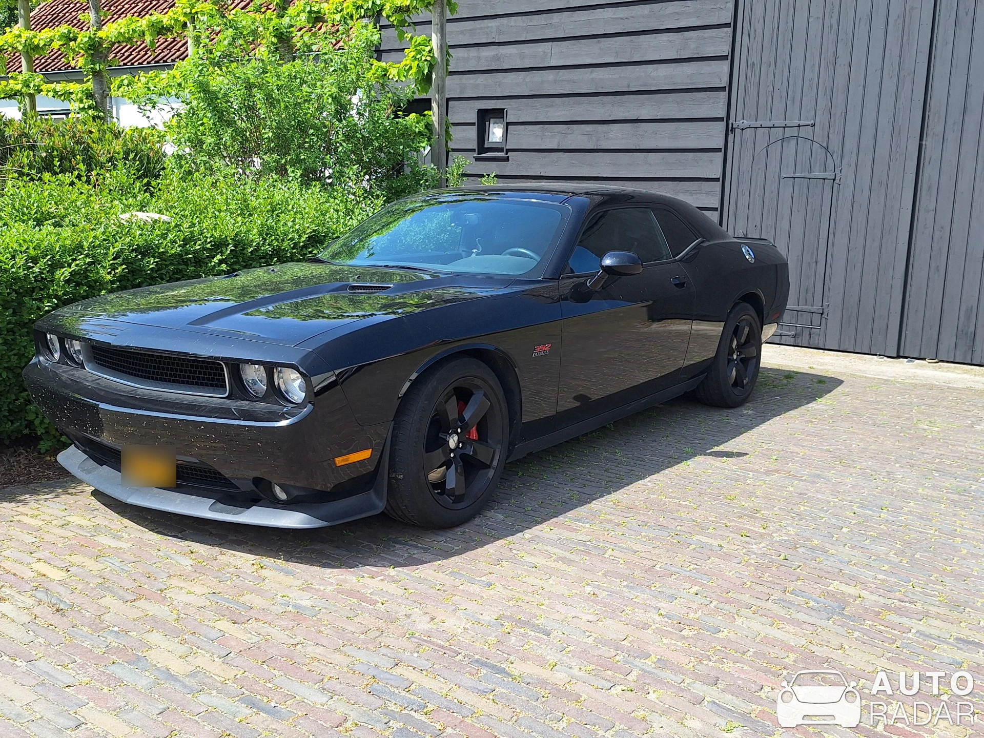Dodge Challenger SRT-8 392 spotted in Ouddorp