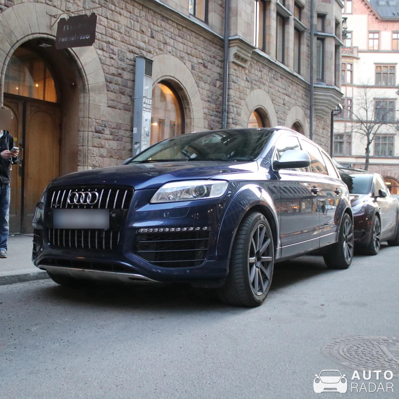 Audi Q7 V12 TDI spotted
