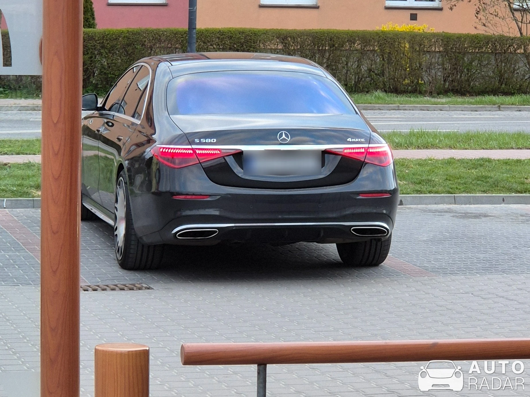 Mercedes-Benz S 580 X223 spotted in Skarżysko-Kamienna
