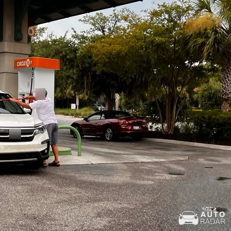 Mitsubishi Eclipse GT V6 4G spotted in Hilton Head Island