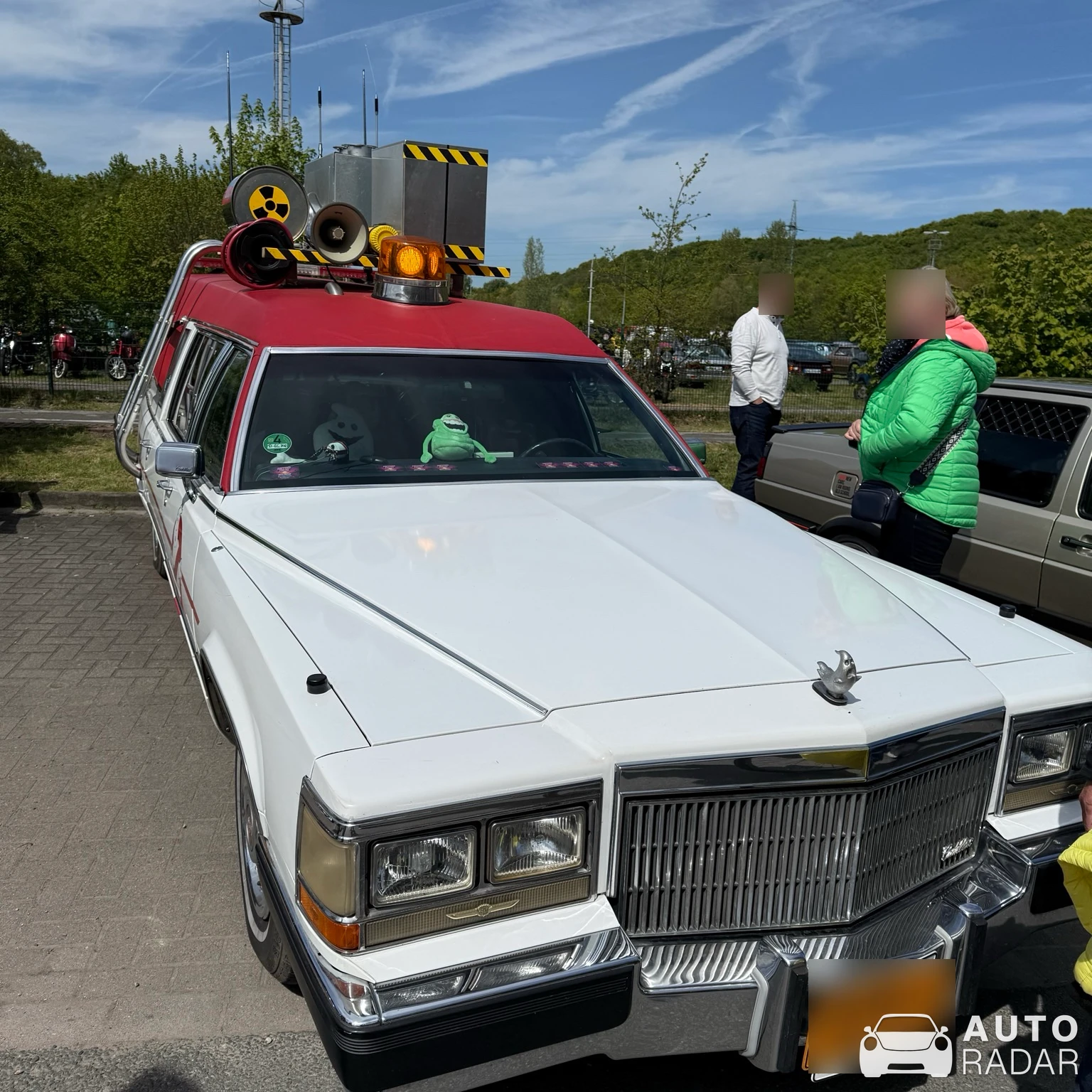 Cadillac Fleetwood Brougham Ecto-1 Replica spotted in Hamm