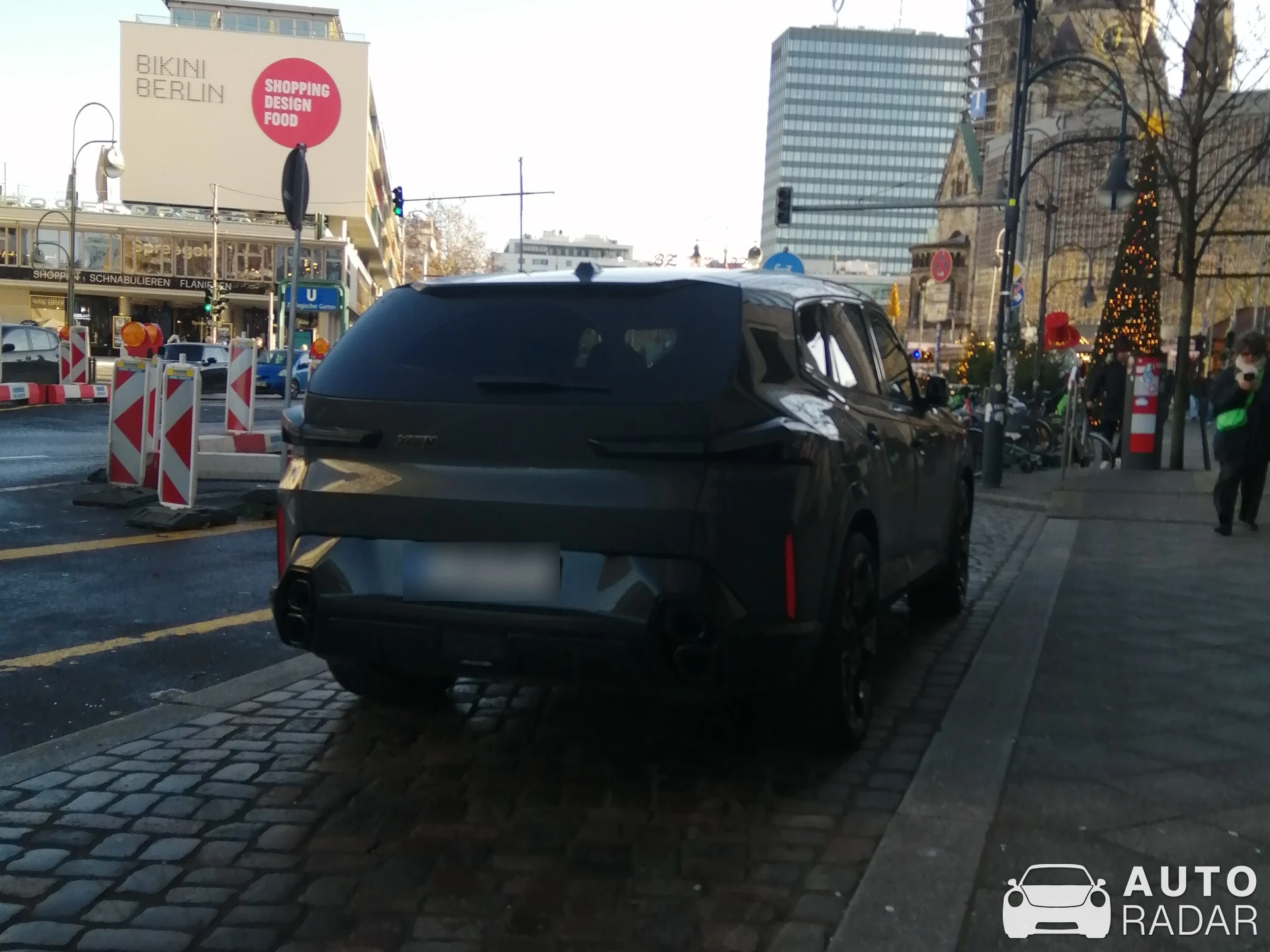 BMW XM G09 spotted in Berlin, Germany