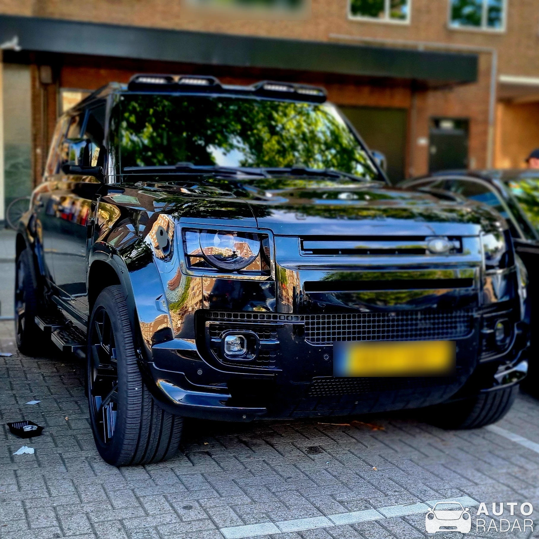 Land Rover Defender Urban spotted in Rotterdam