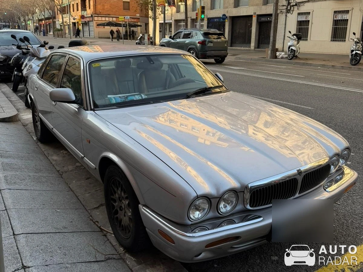 Jaguar XJ spotted in Barcelona, Spain