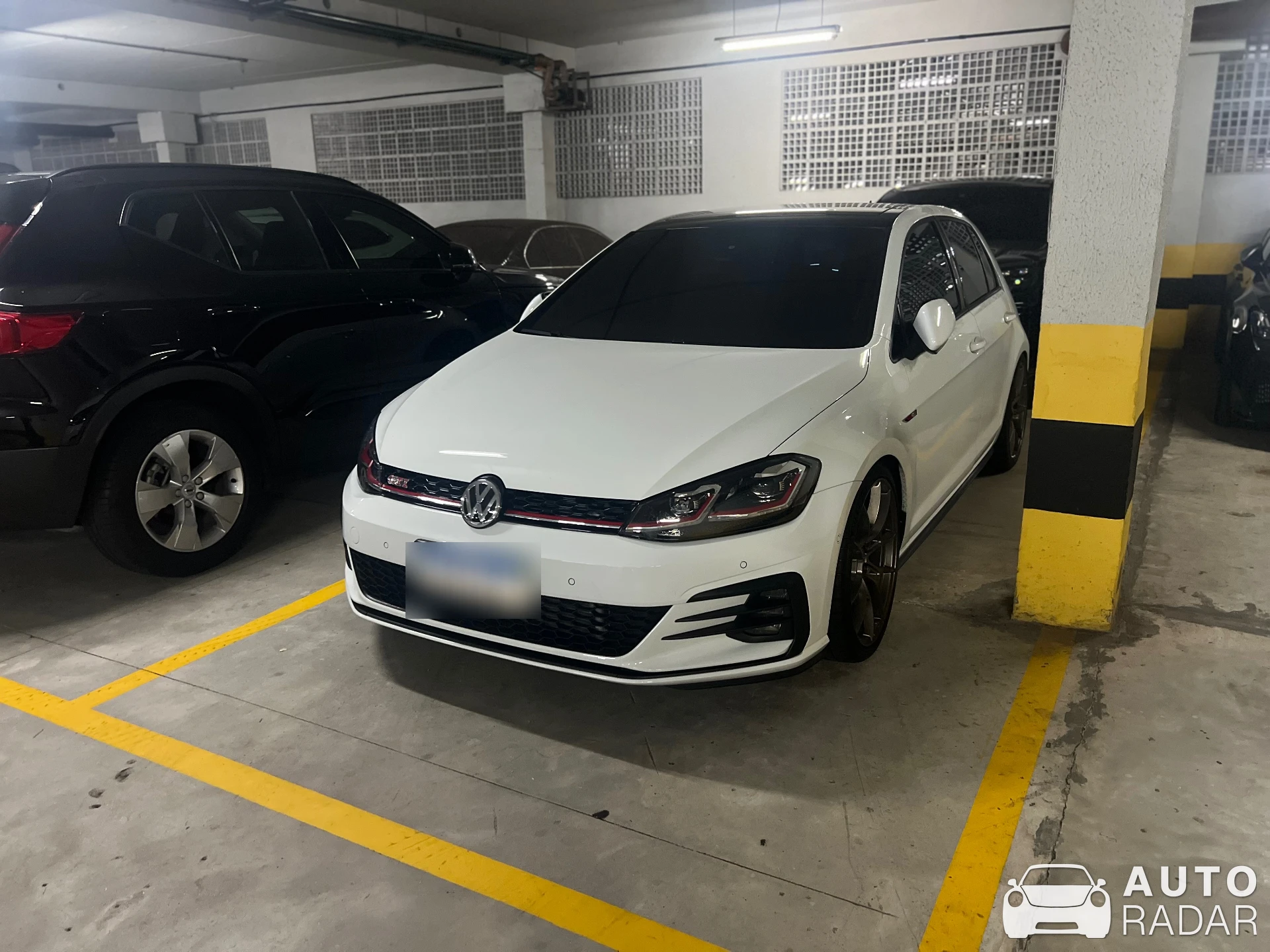 Volkswagen Golf GTI spotted in Barra da Tijuca, Brazil