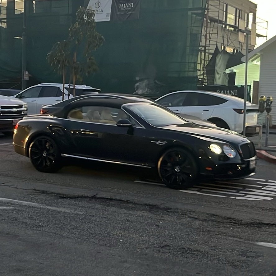 Bentley Continental GTC V8 S