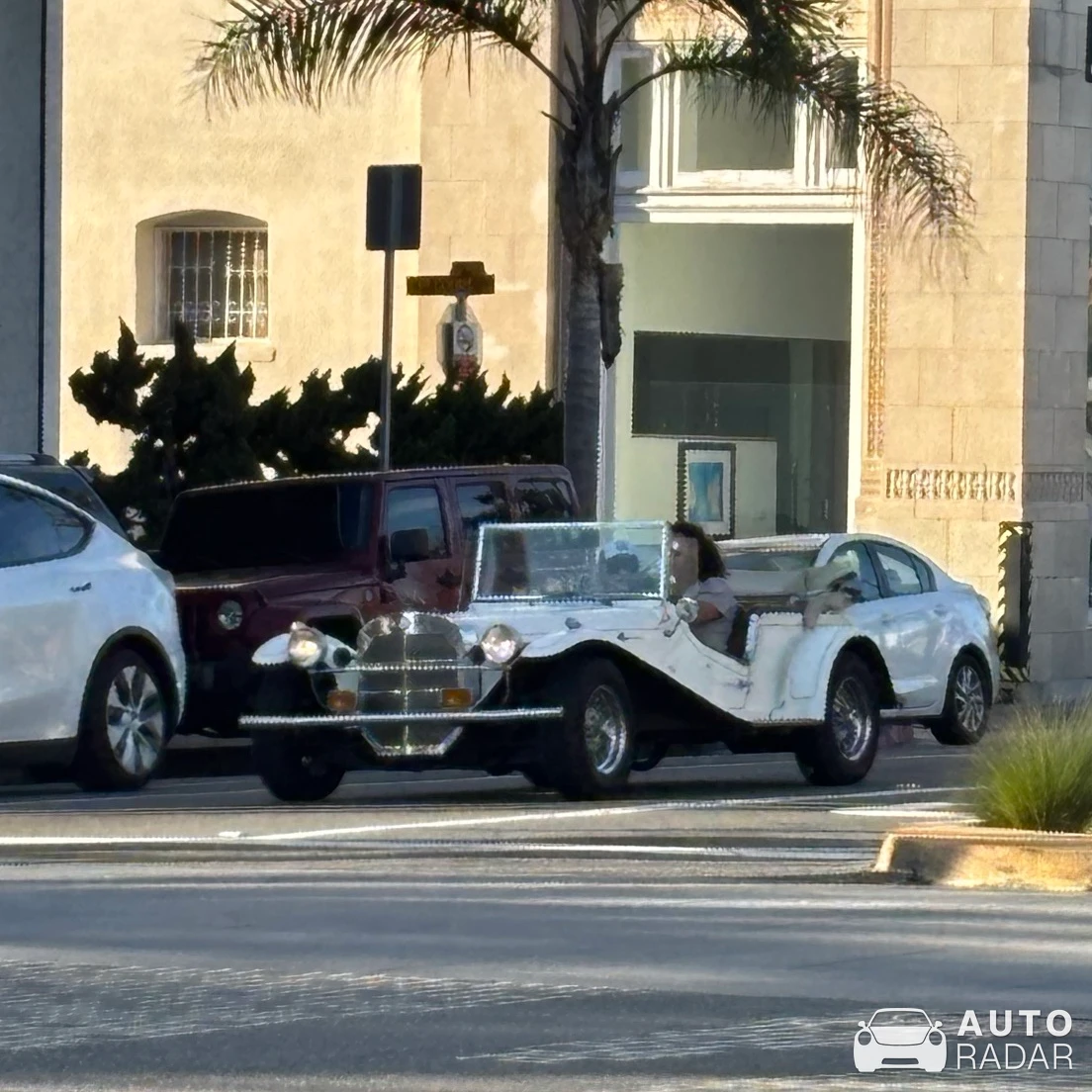 Excalibur Series V spotted in Hermosa Beach