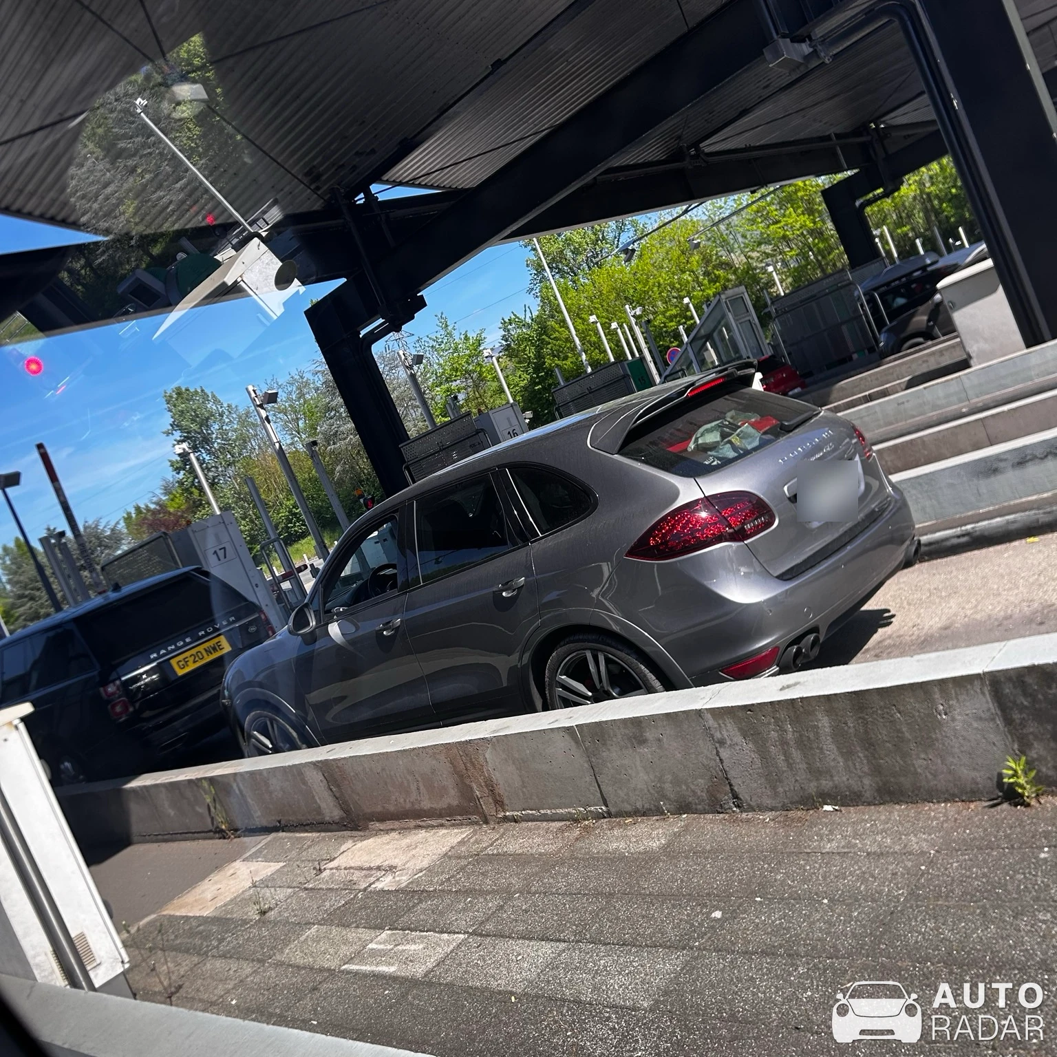 Porsche Cayenne GTS spotted in Chambéry
