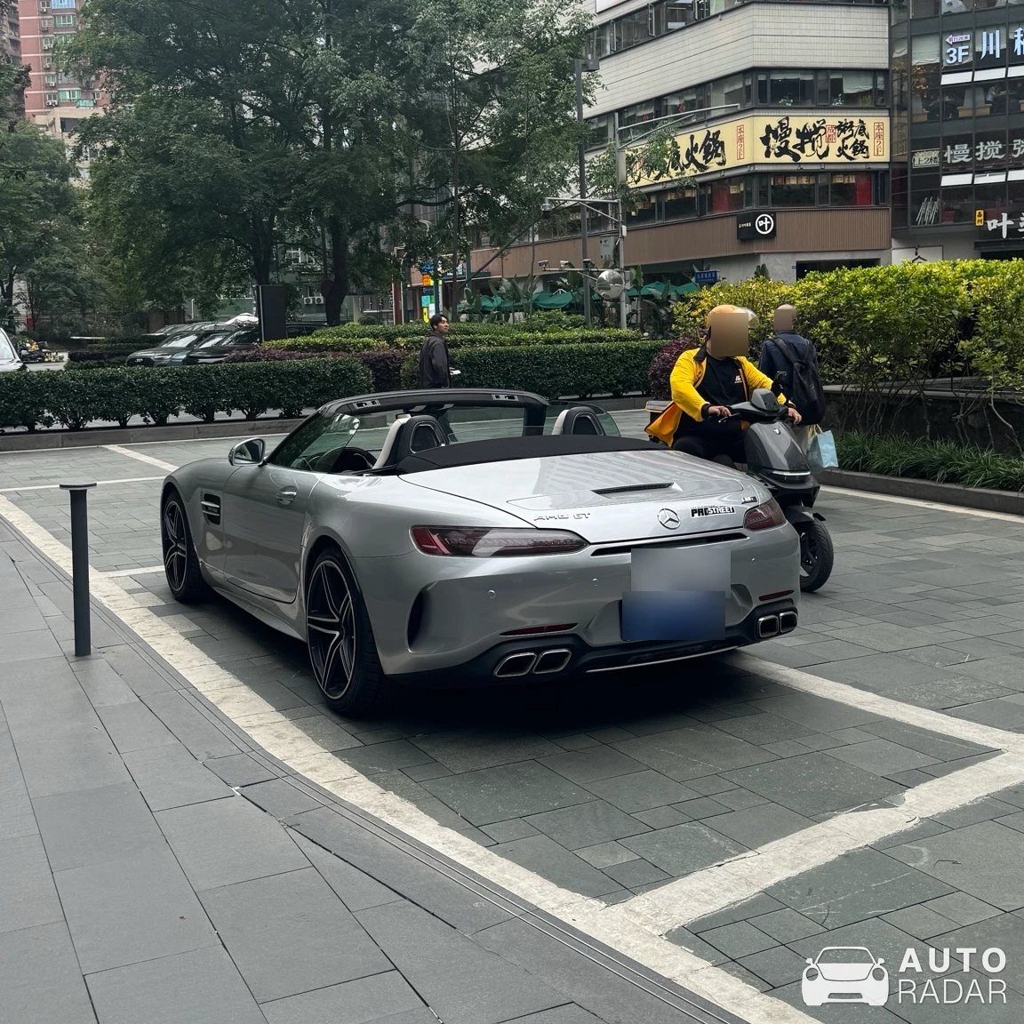 Mercedes-AMG GT S Roadster R190 spotted in Cheng Du Shi