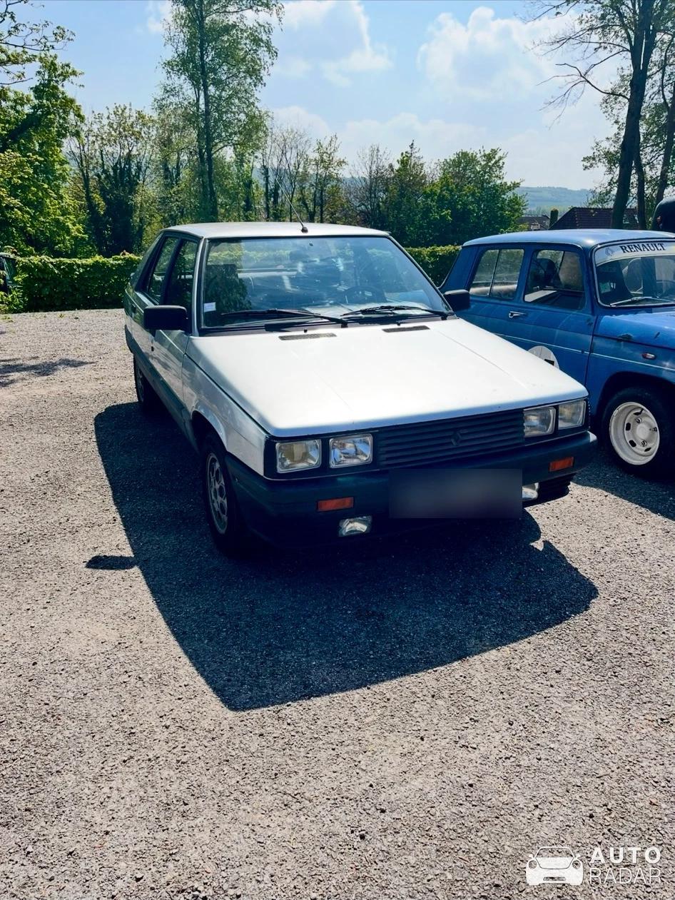 Renault 9 spotted in Samer