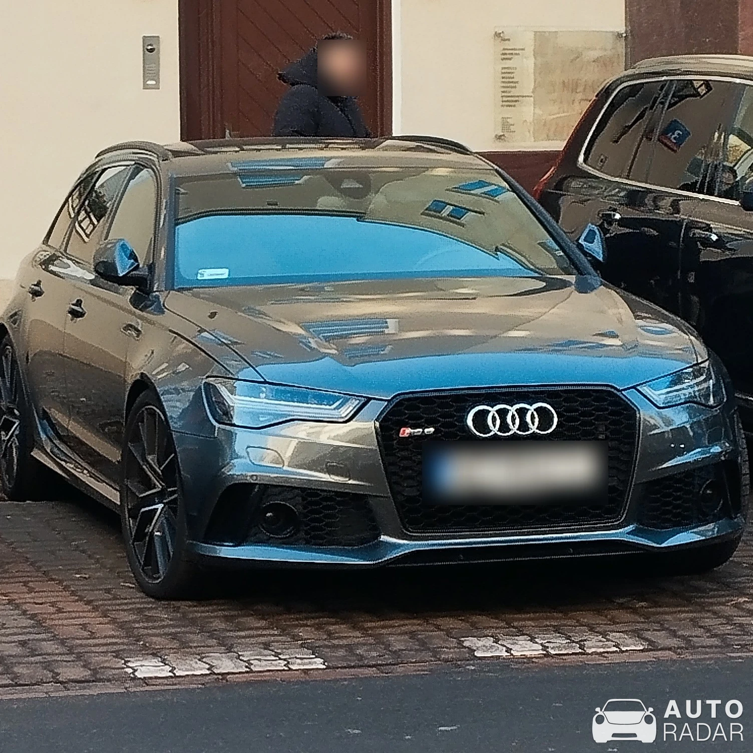 Audi RS6 Avant C7 spotted in Warszawa, Poland