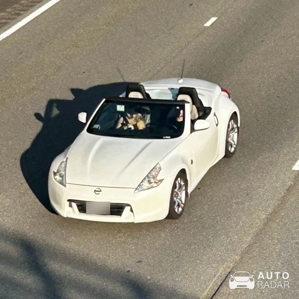 Nissan 370Z spotted in Belmont, United States