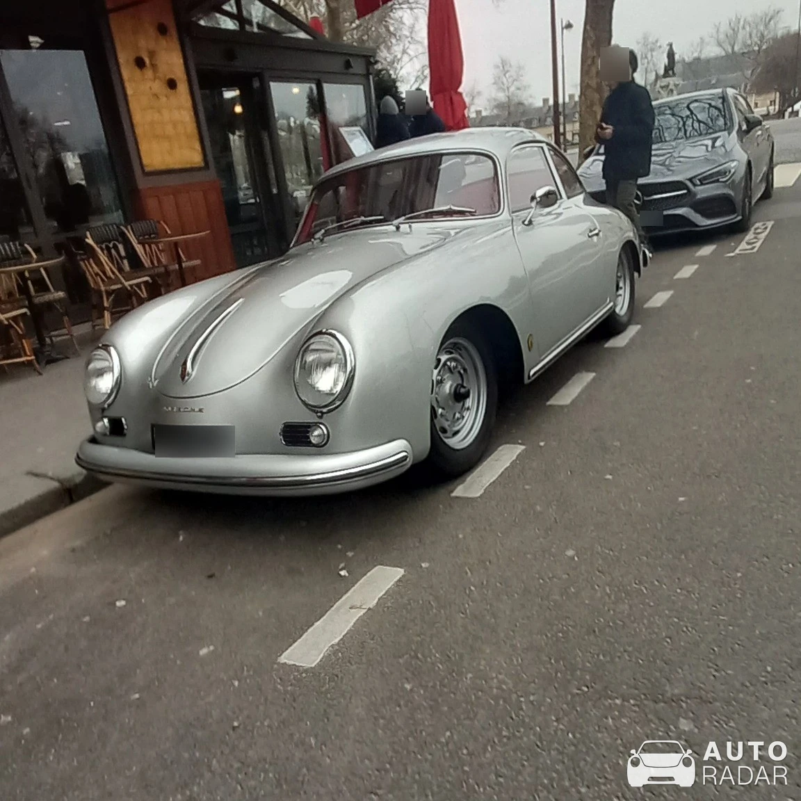 Porsche 356 spotted in Paris, France