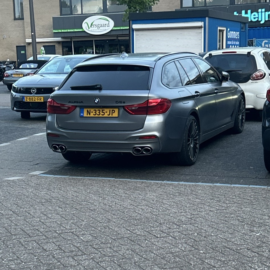 Alpina D5 BiTurbo Touring