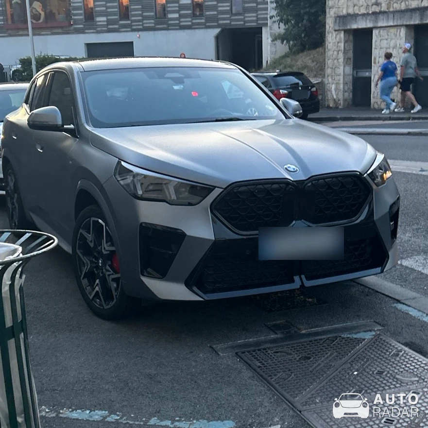BMW X1 M35i U11 spotted in Gond-Pontouvre