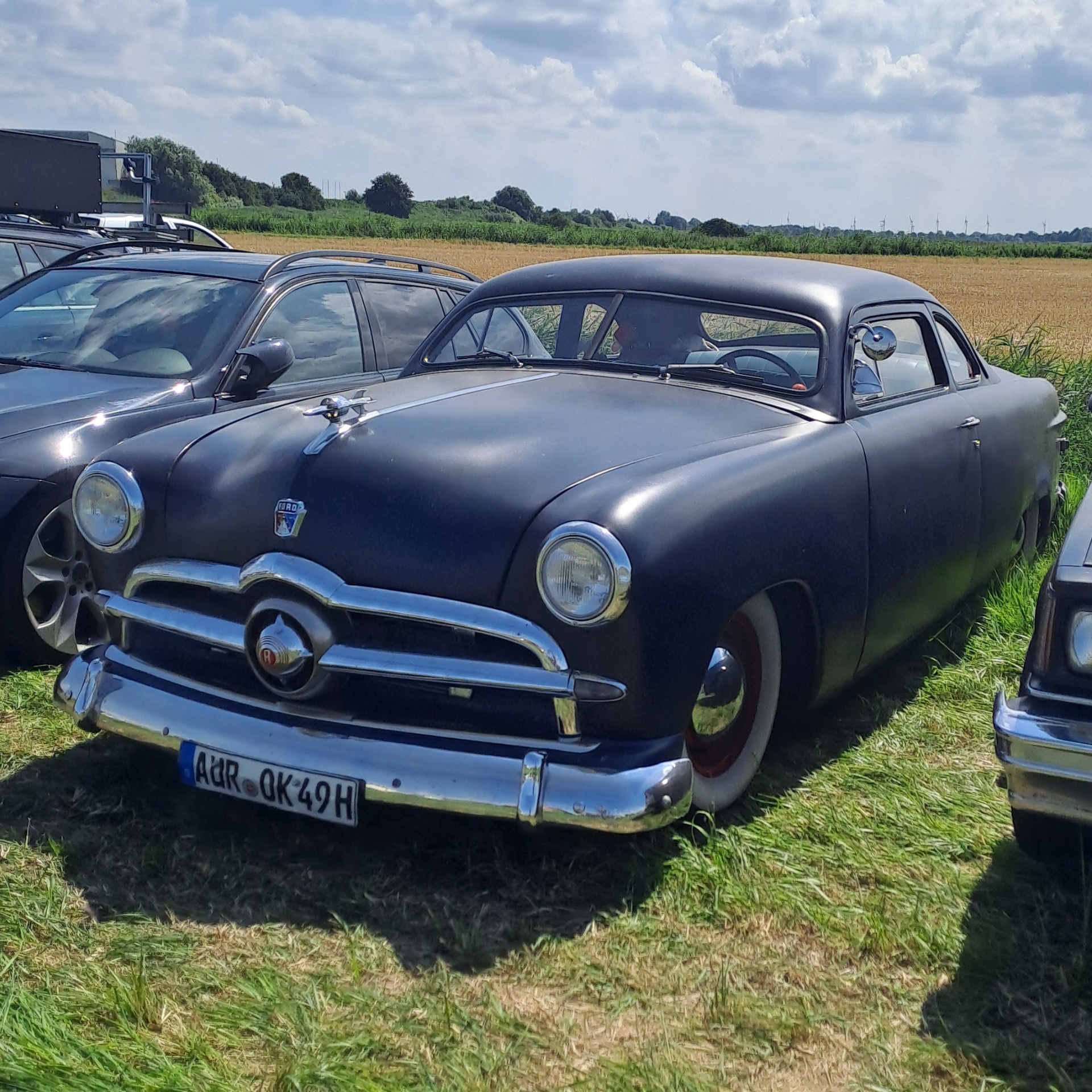 Ford Custom Club Coupé "Shoebox"