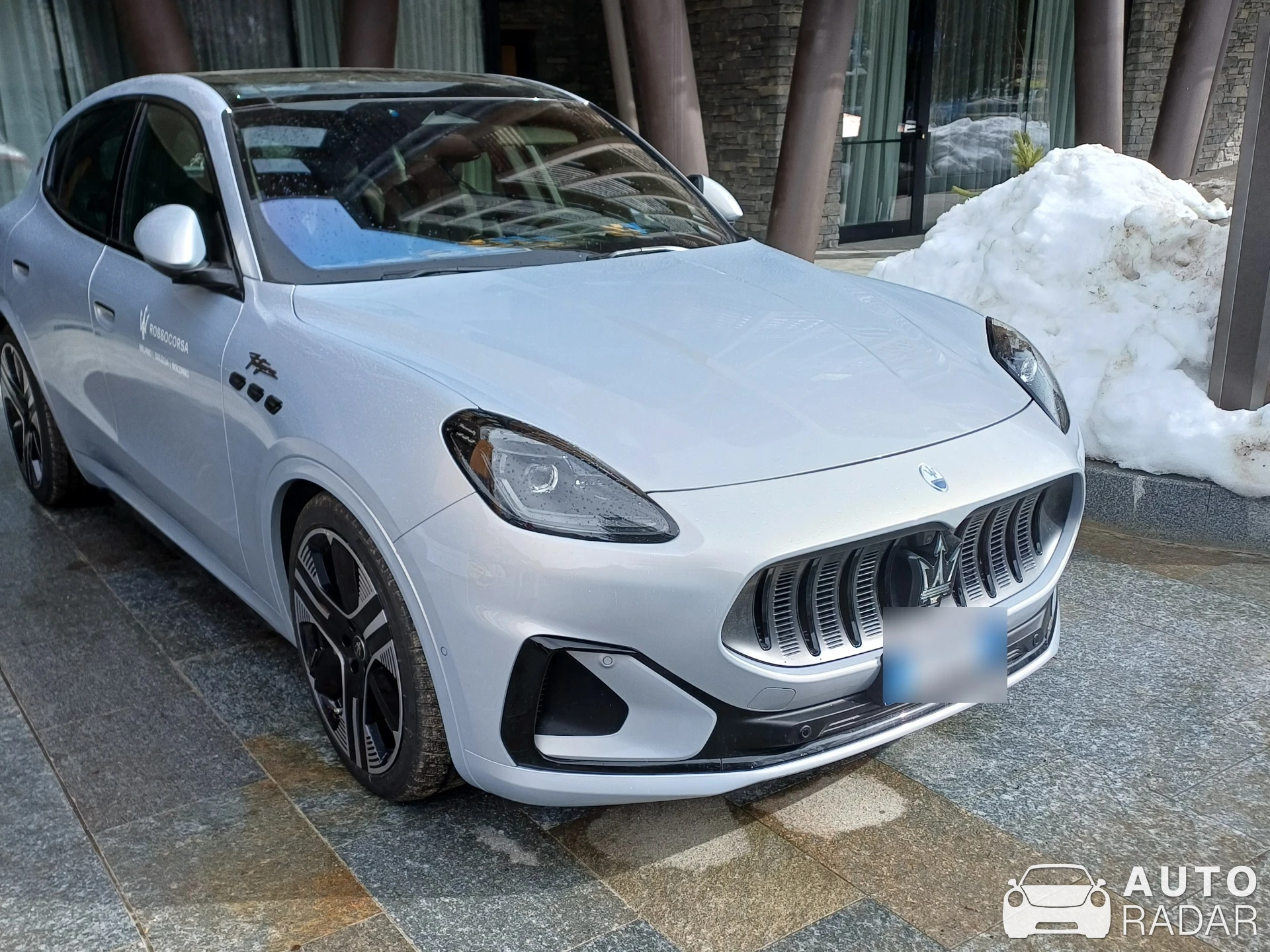 Maserati Grecale Folgore spotted in Courmayeur