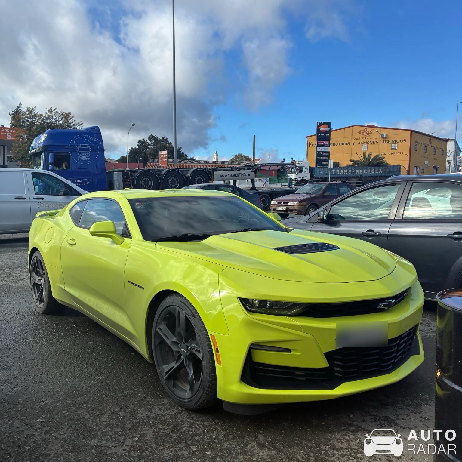 Chevrolet Camaro SS spotted in Santa Olalla del Cala, España