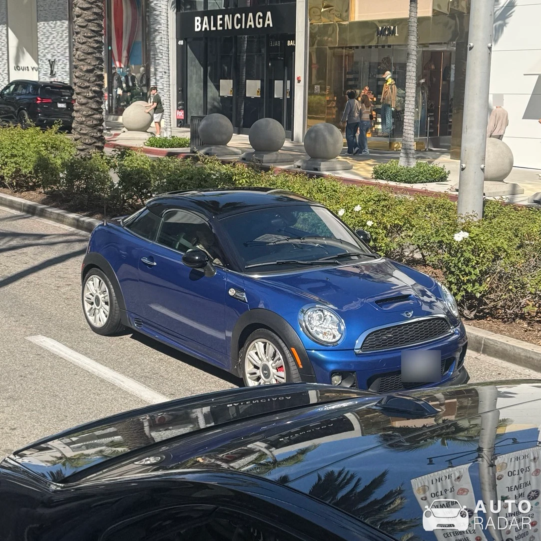 Mini R56 JCW Coupe spotted in Beverly Hills, United States