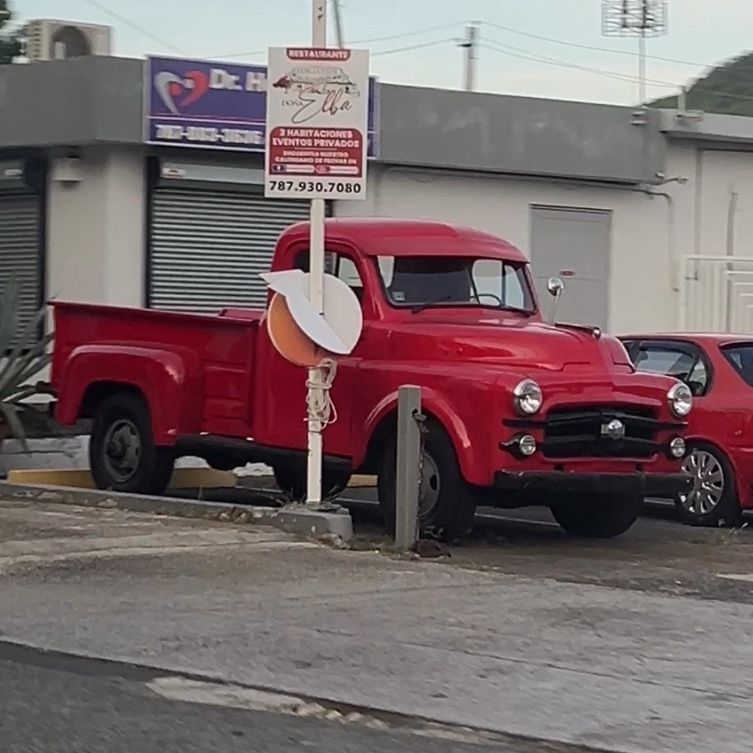 Dodge Fargo ½
