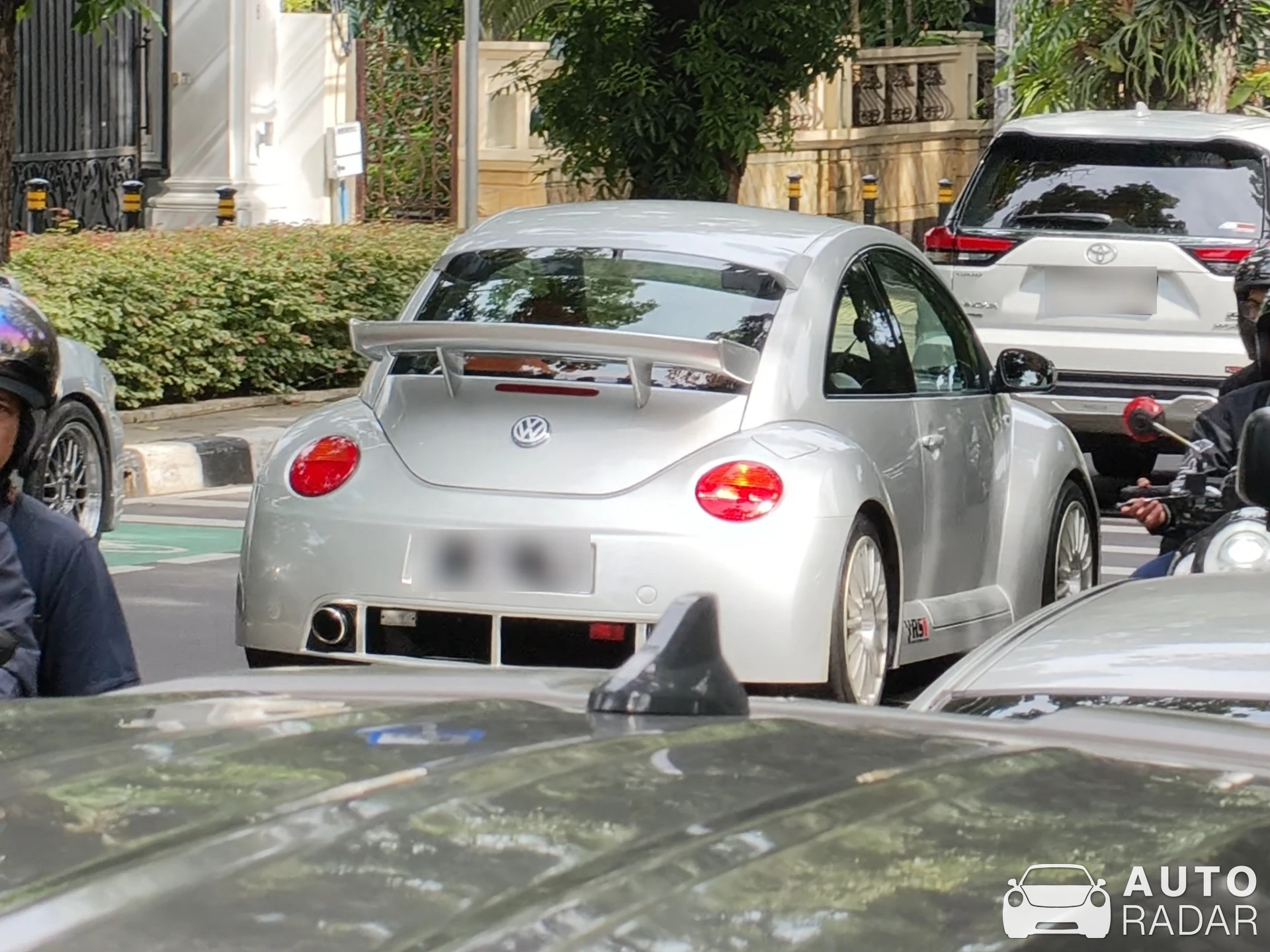 Volkswagen Beetle RSi spotted in Jakarta