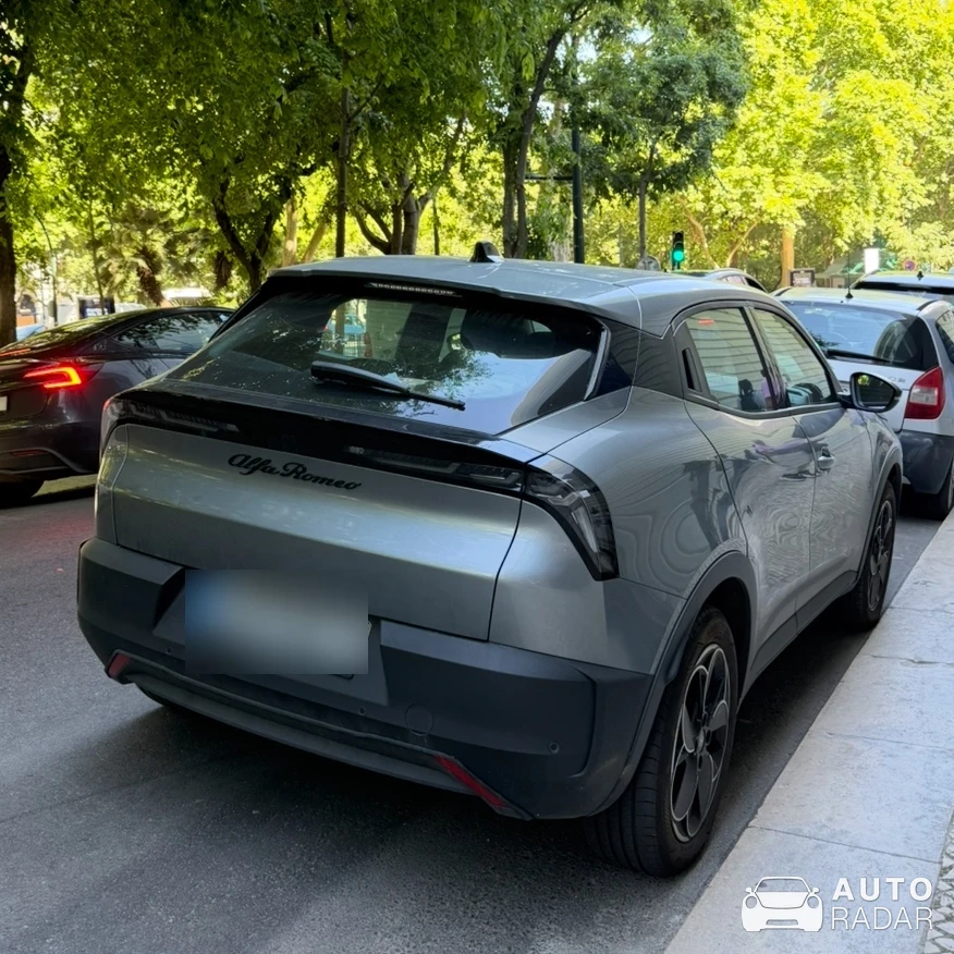 Alfa Romeo Milano spotted in Lisboa