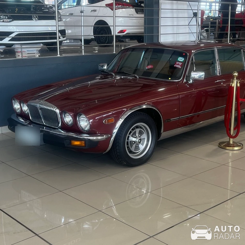 Daimler Sovereign spotted in Benoni, South Africa