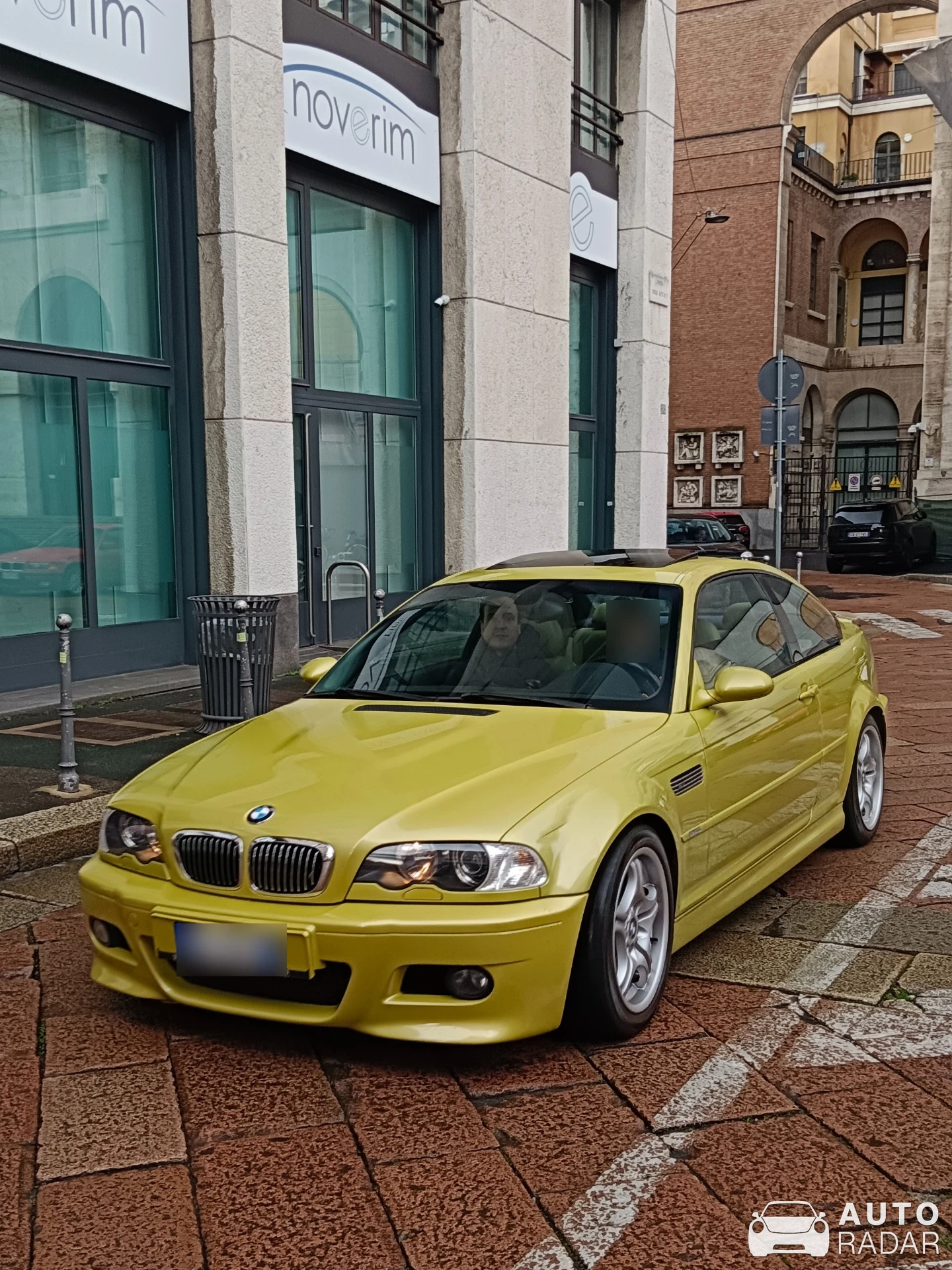 BMW M3 E36 spotted in Milano, Italy