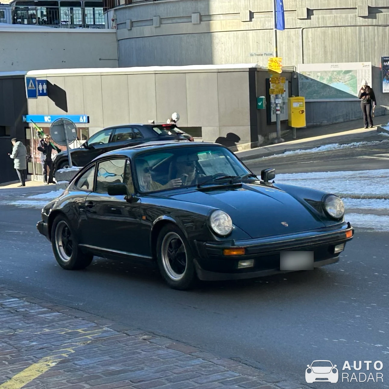 Porsche 911 SC spotted in Sankt Moritz, Schweiz