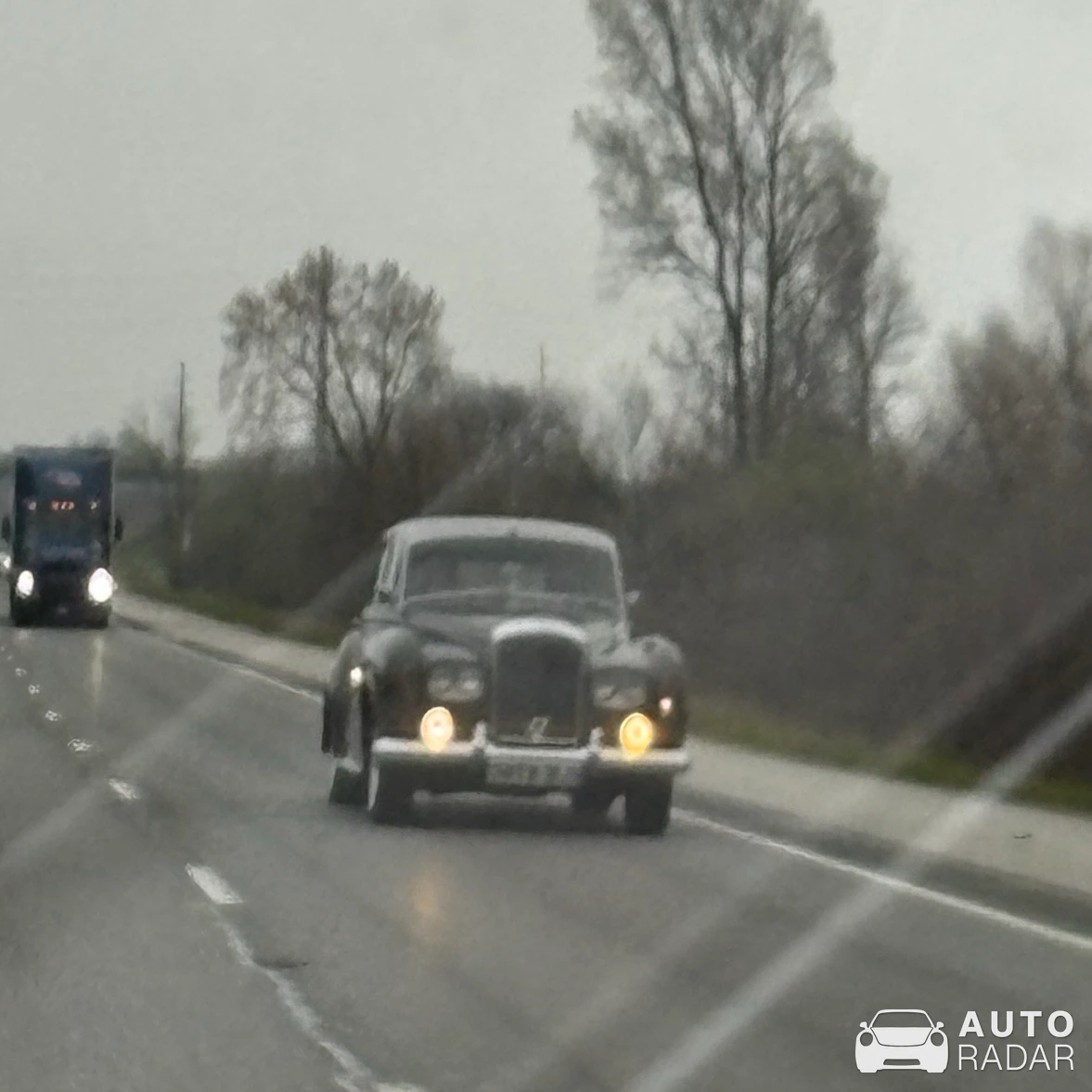 Rolls-Royce Dawn Silver Bullet Collection spotted in Fairfield