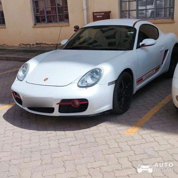 Porsche 981 Cayman S spotted in Mlolongo, Kenya