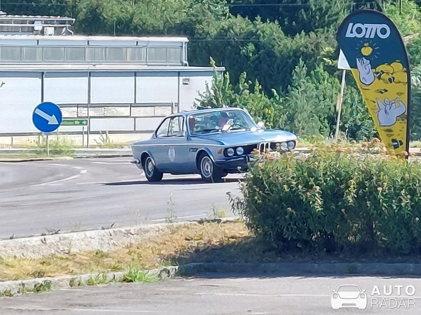 BMW E9 spotted in Anger