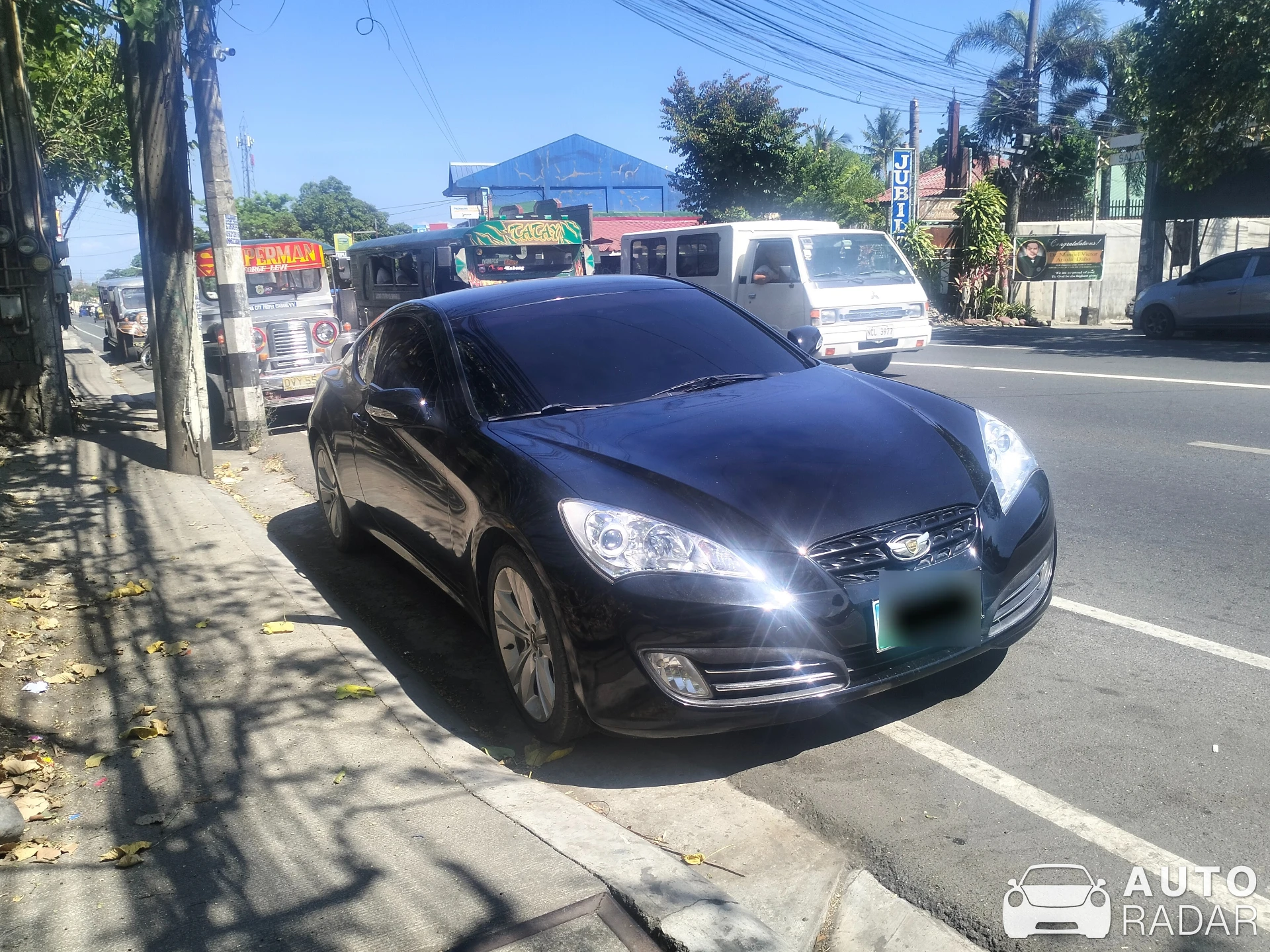 Hyundai Genesis spotted in Lucena