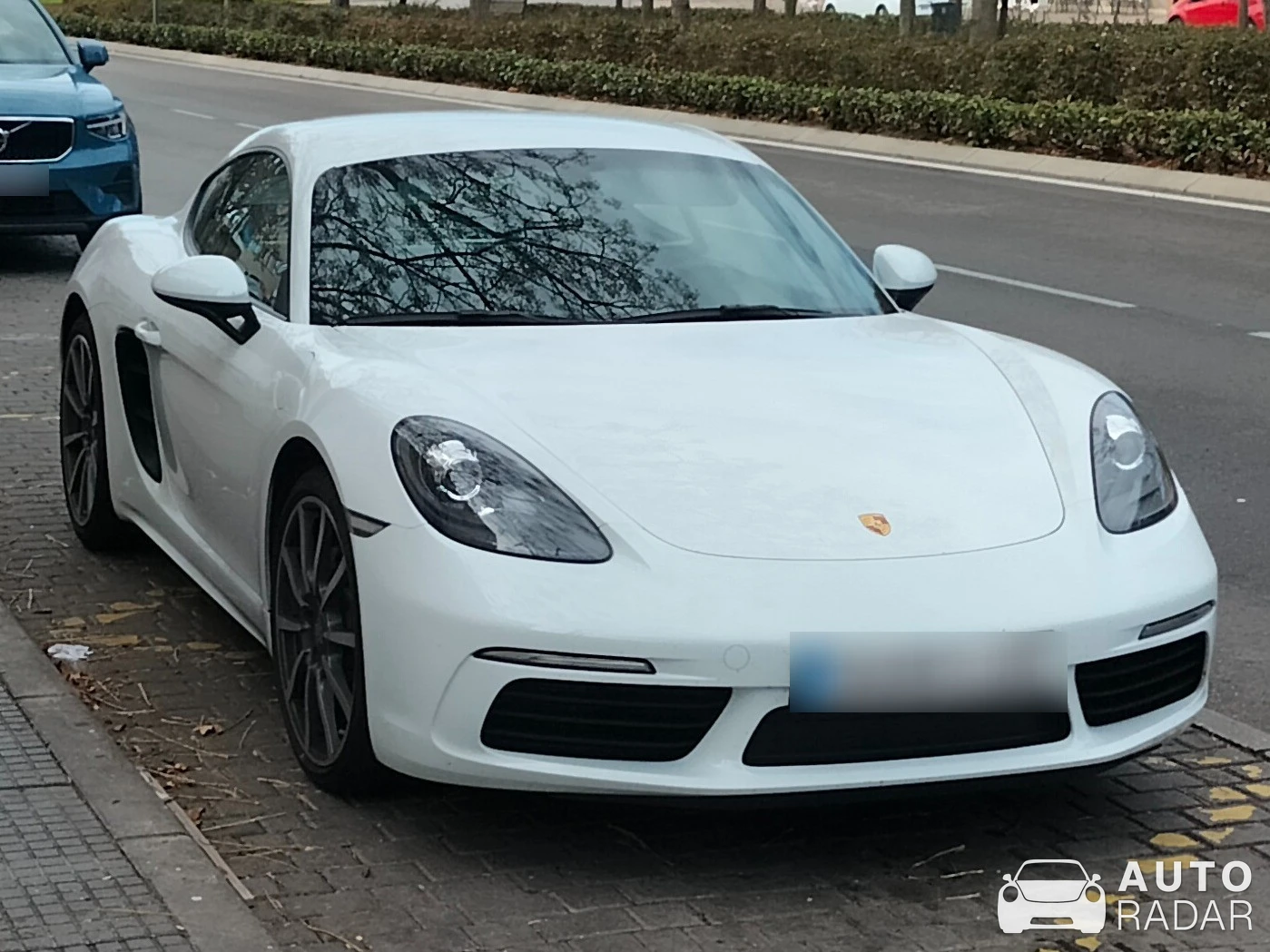 Porsche 718 Cayman spotted in Alcalá de Henares, España
