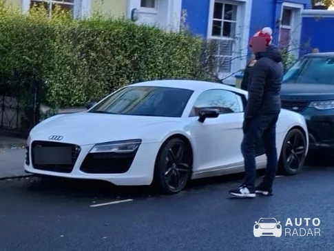 Audi R8 V8 Type 42 spotted in London, Reino Unido