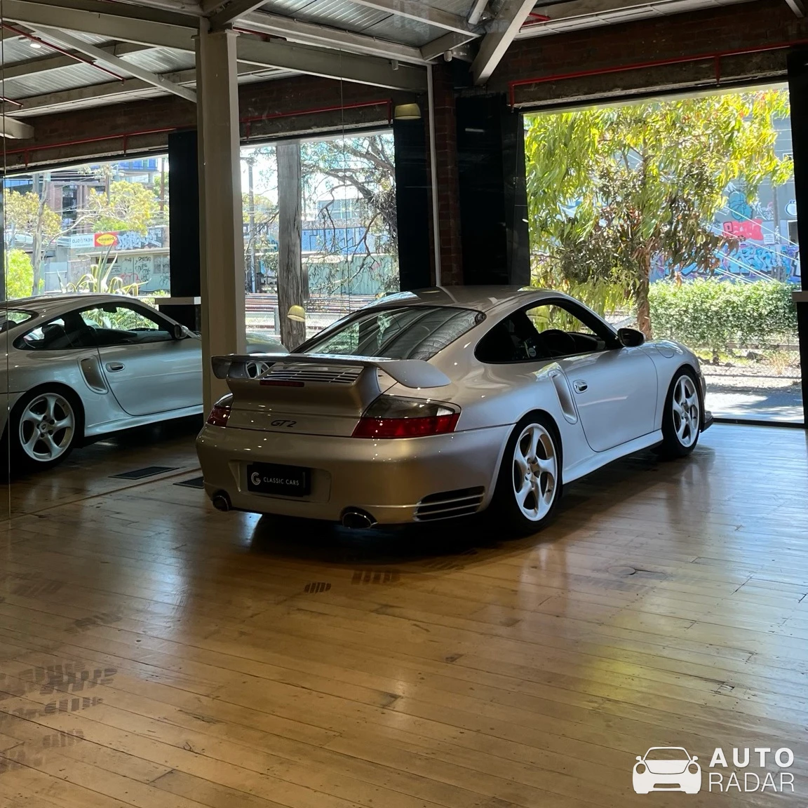 Porsche 996 GT2 spotted in Richmond, Australia