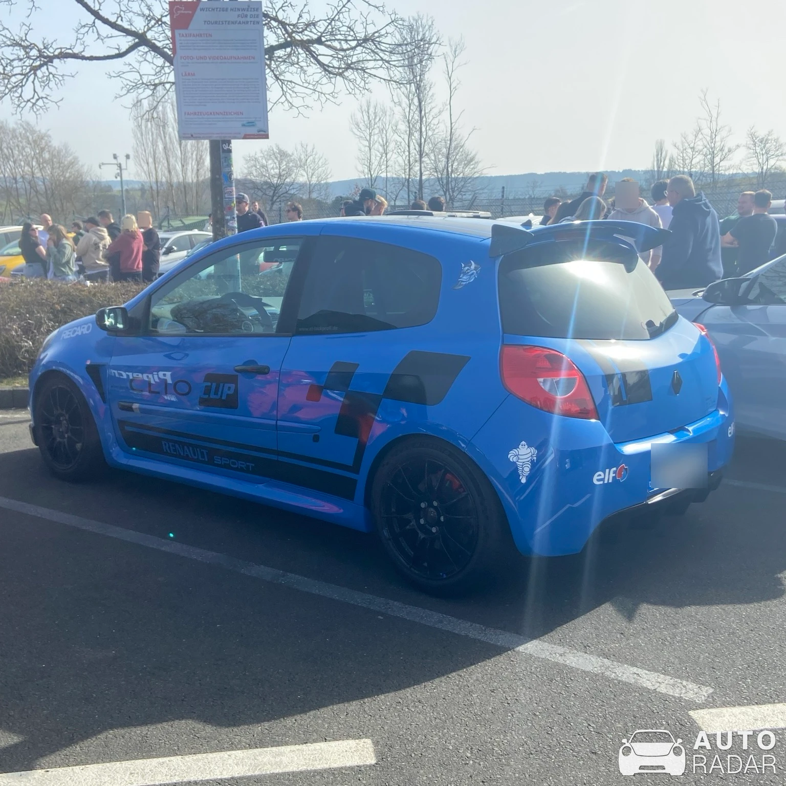 Renault Clio 2 Cup spotted in Meuspath