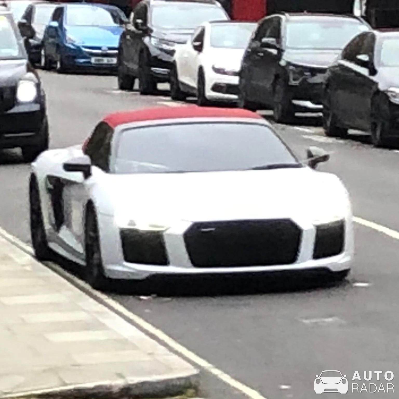Audi R8 V10 Spyder spotted in Greater London, United Kingdom