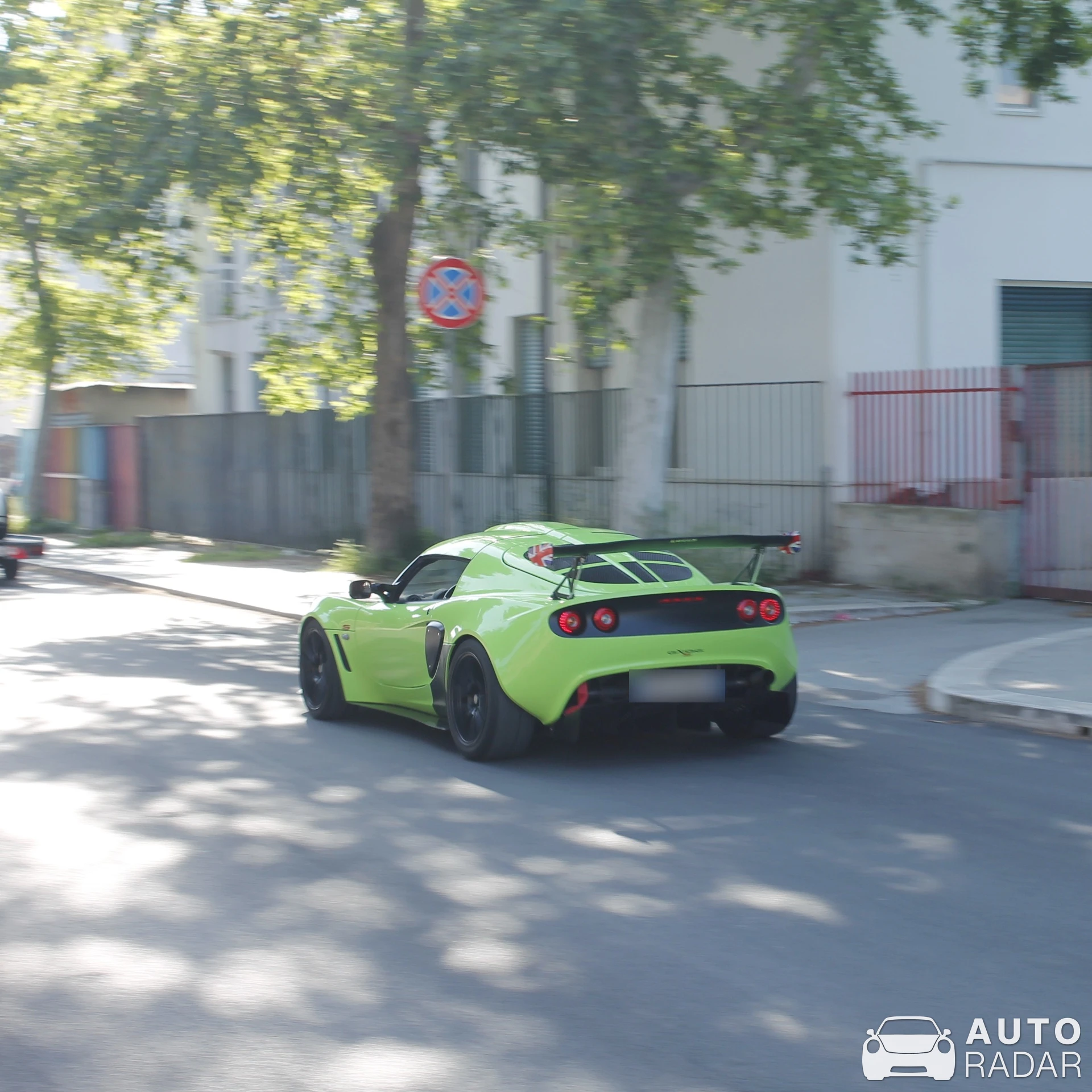 Lotus Exige S 240 spotted in Bari