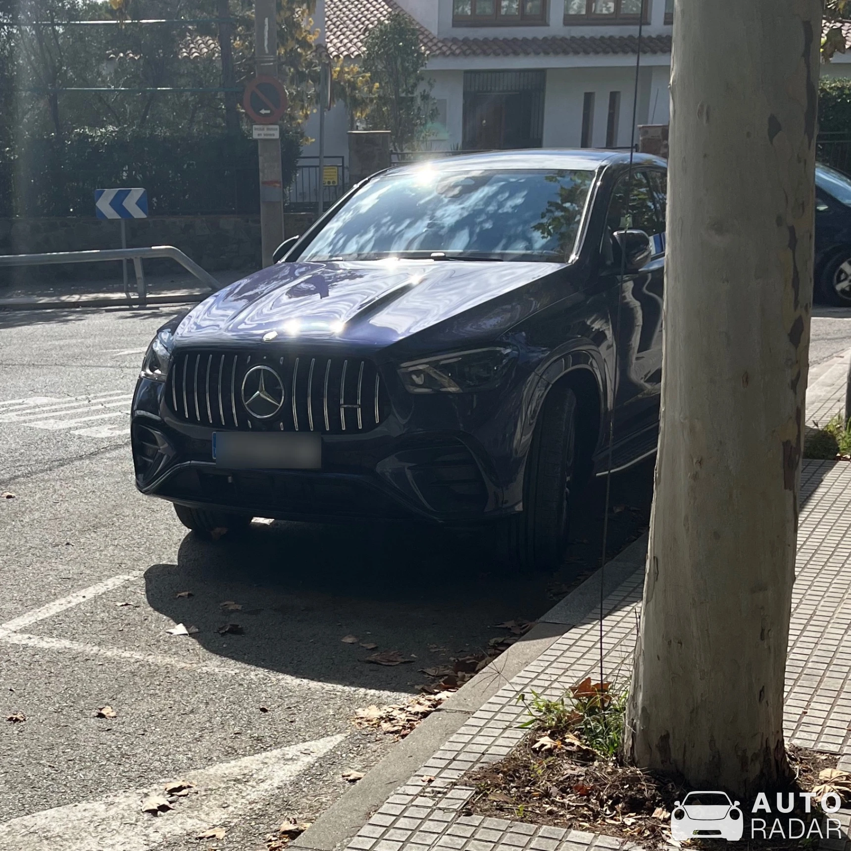 Mercedes-AMG GLE 53 Hybrid Coupé C167 2023 spotted in Bellaterra, Spain
