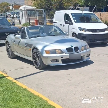 BMW Z3 spotted in Las Condes, Chile