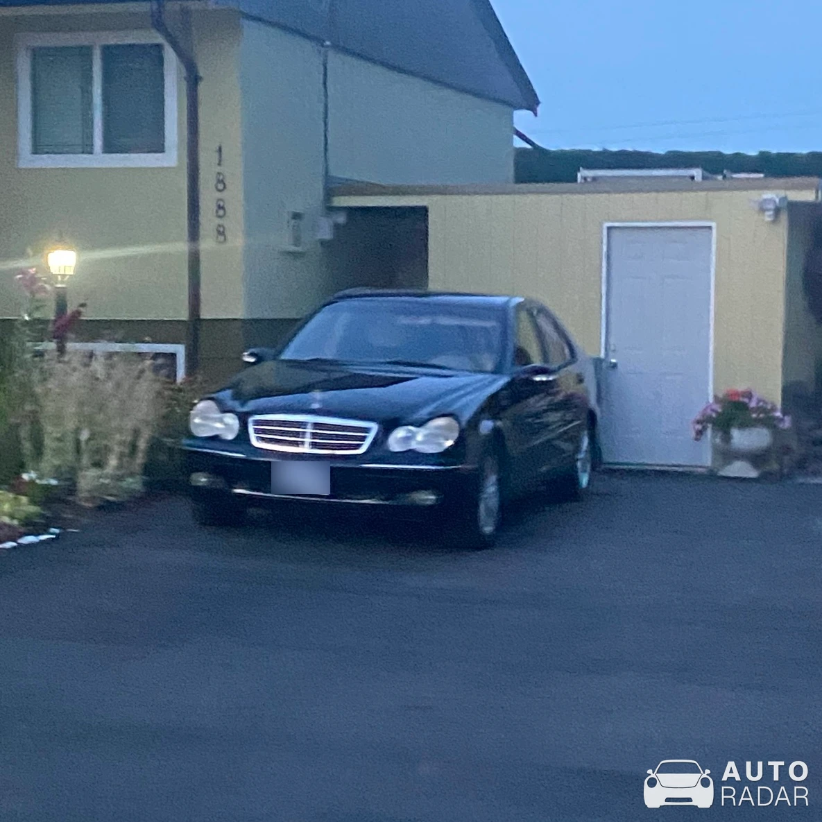 Mercedes-Benz C-Klasse W203 spotted in Nanaimo