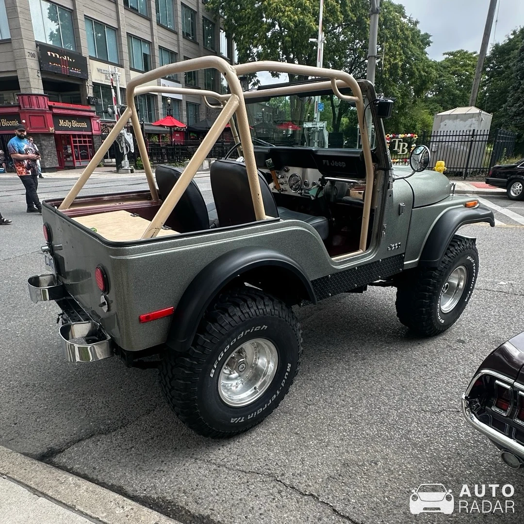 Jeep CJ-5 spotted in London