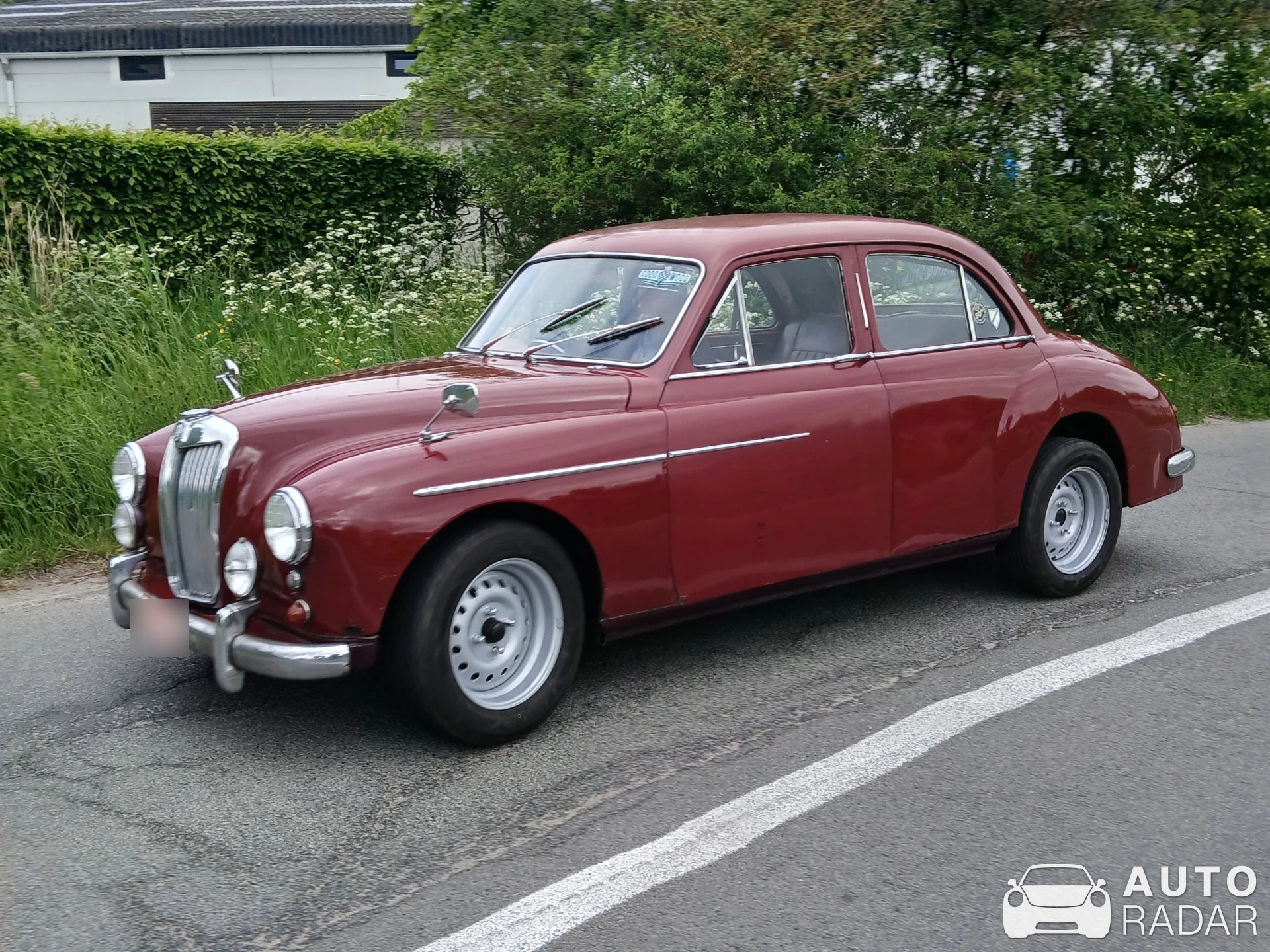 MG Magnette spotted in Ieper