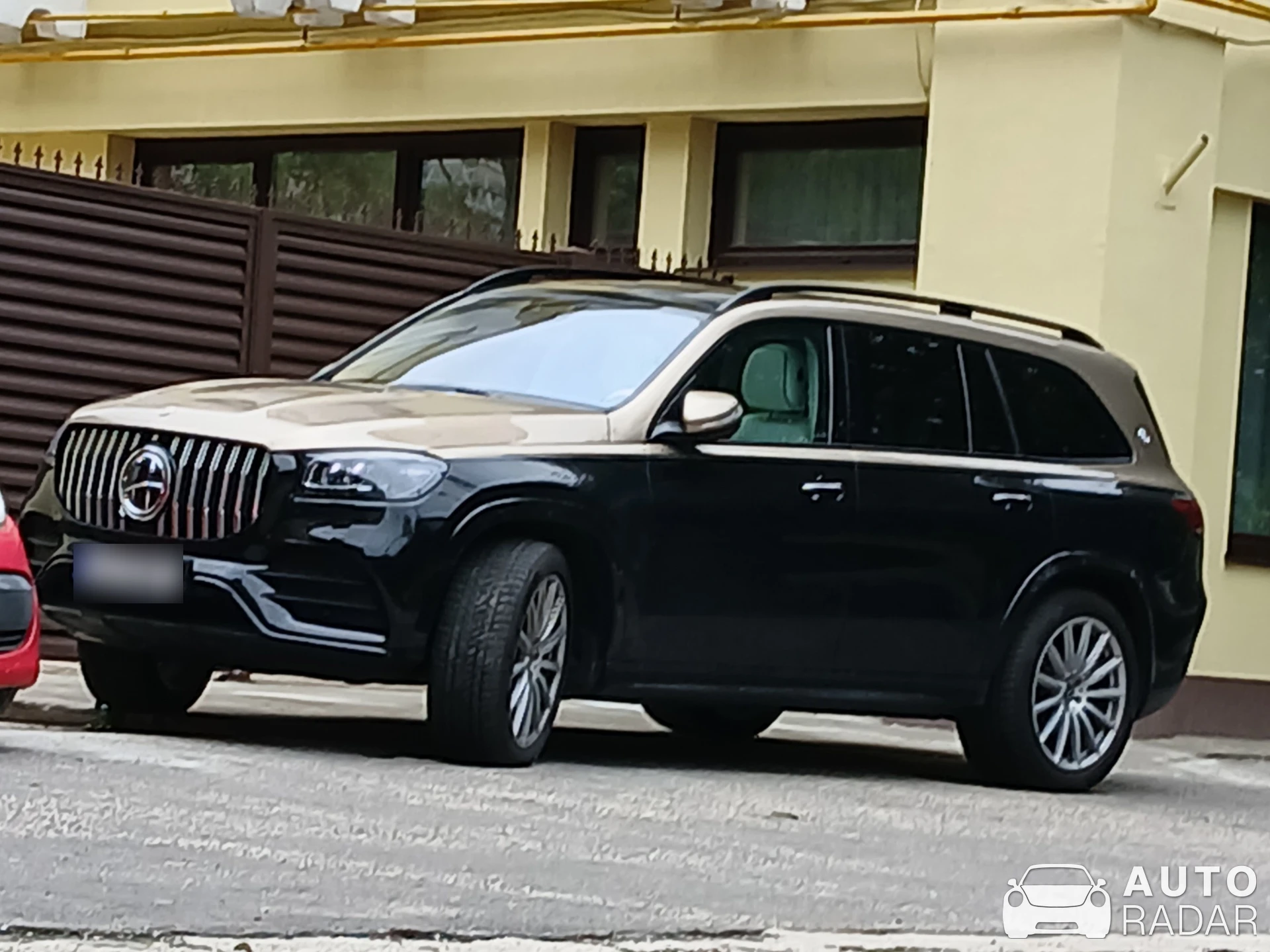 Mercedes-AMG GLS 63 X167 Hofele Design spotted in București