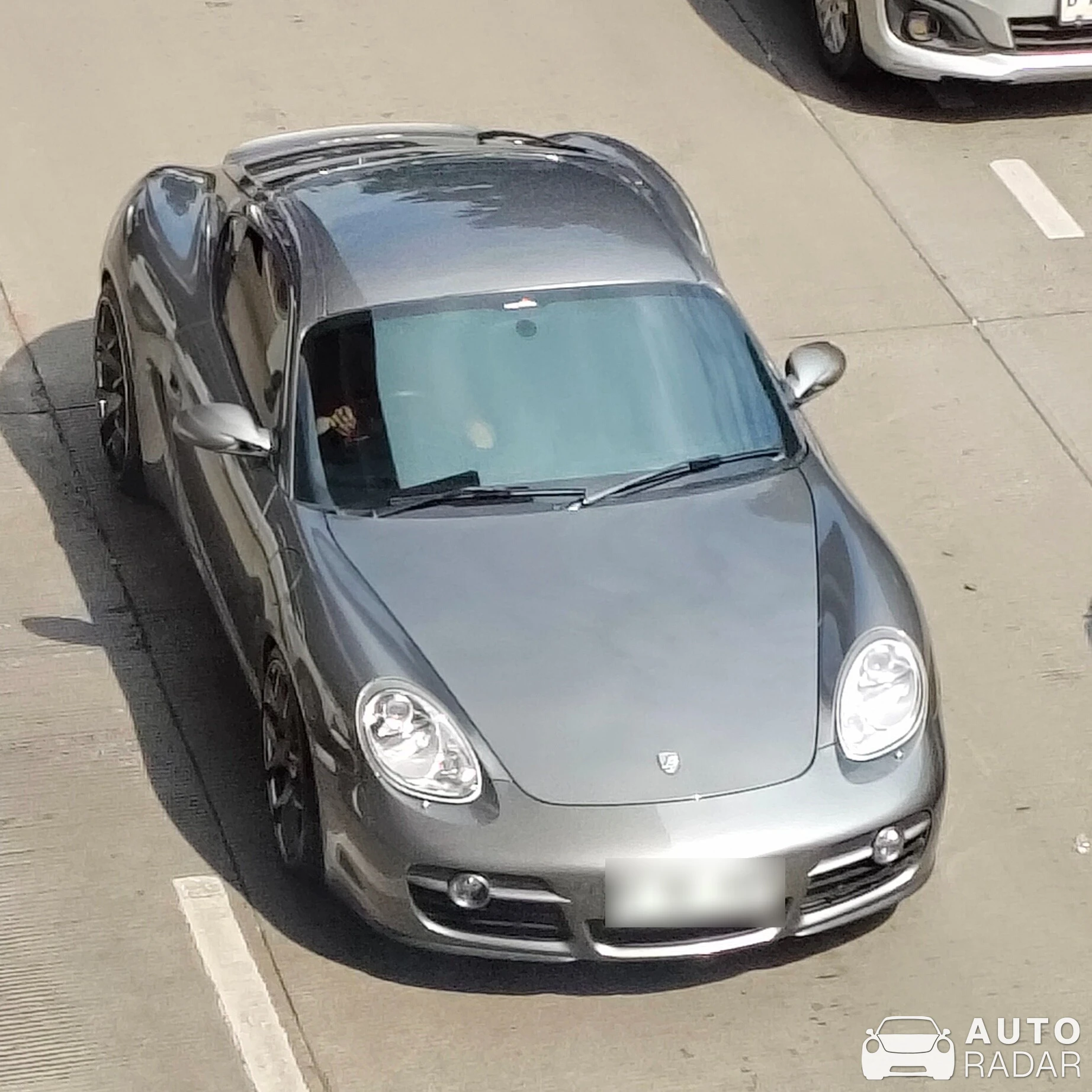 Porsche 987 Cayman spotted in Jakarta, Indonesia