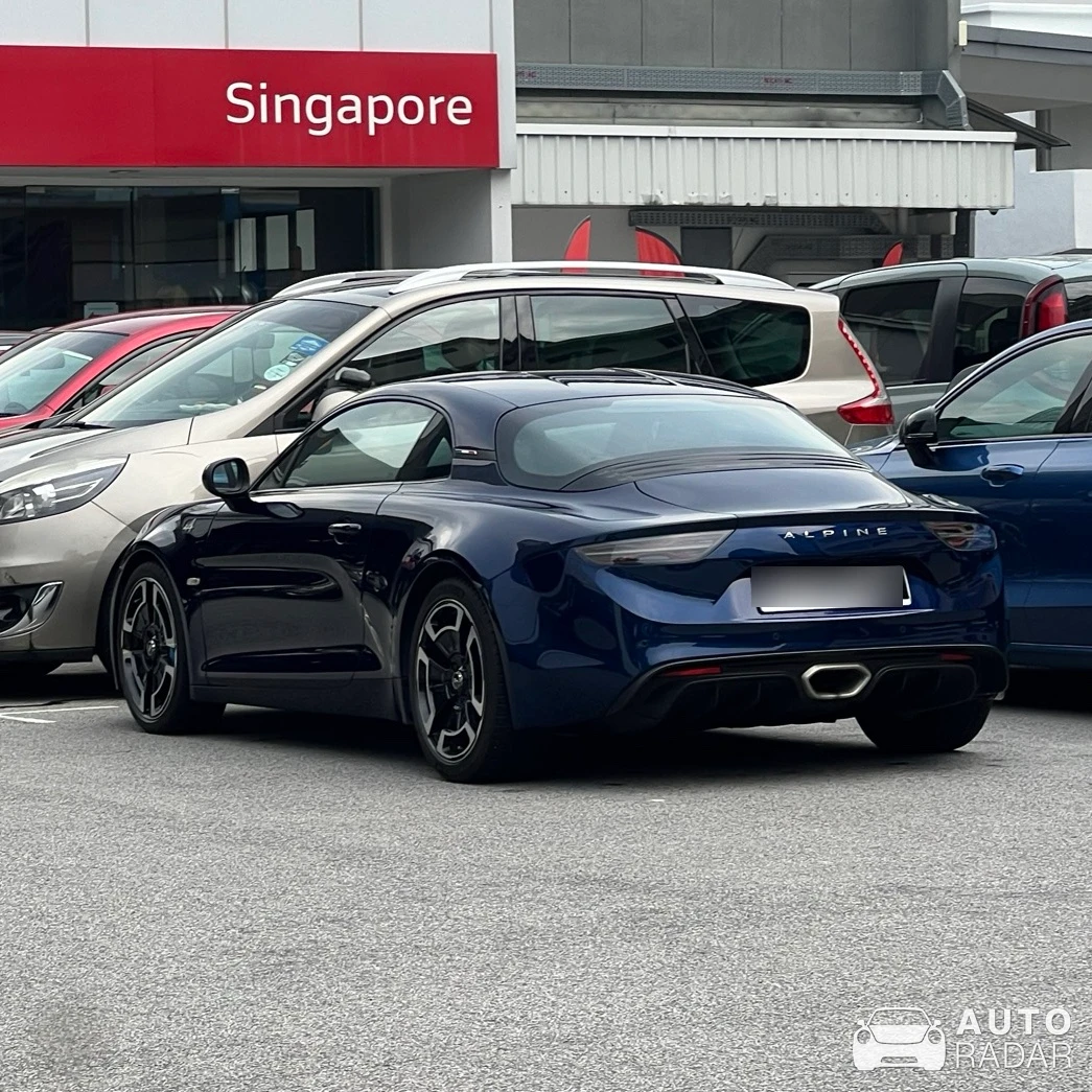 Alpine A110 Légende spotted in Singapore