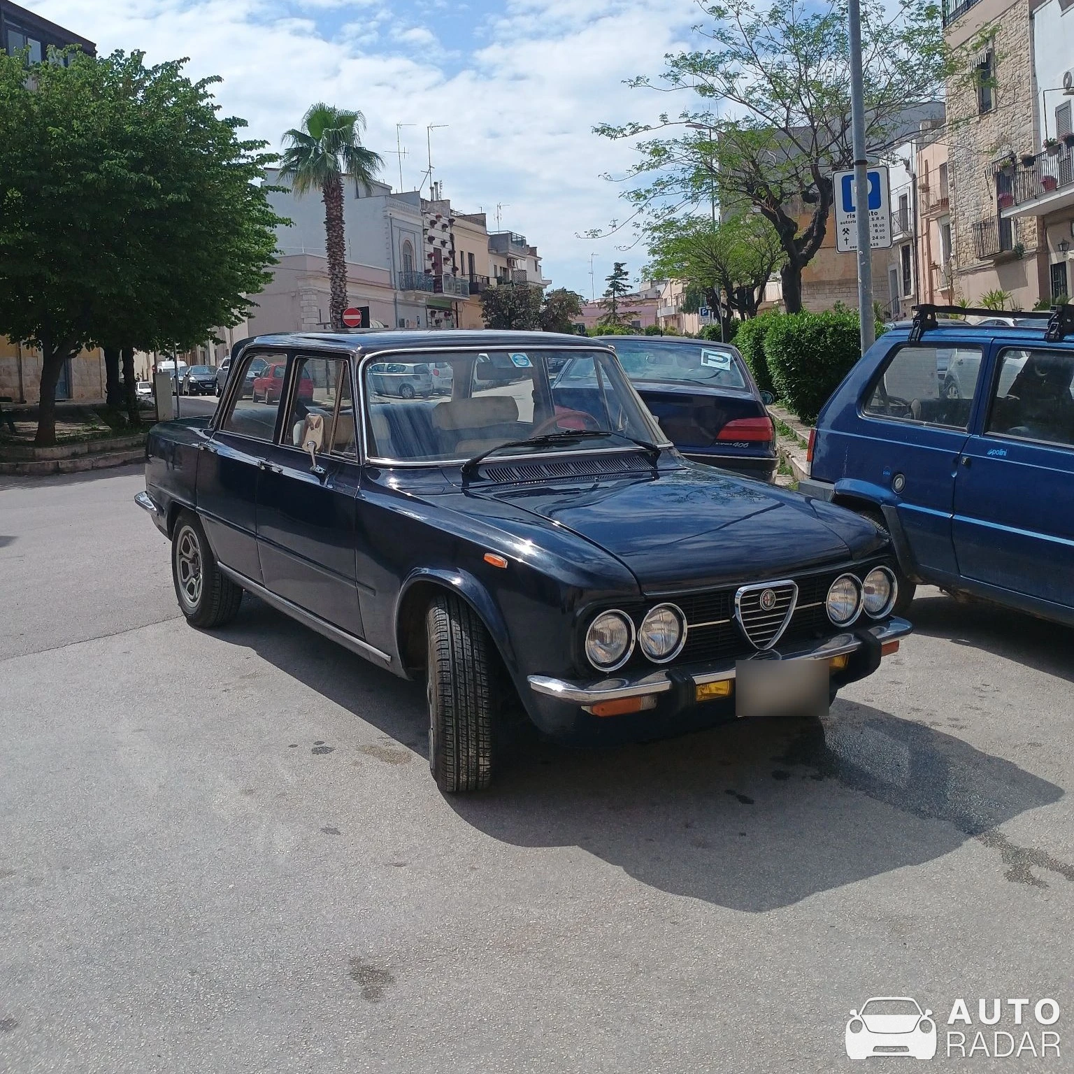Alfa Romeo Giulia 1300 Super spotted in Bitetto